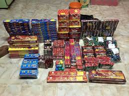 Permainan bola besar adalah olahraga yang menggunakan bola berukuran besar. Amni Collection Mercun Raya Kembali Contact Whatsapp Facebook