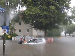 Maybe you would like to learn more about one of these? Unwetter In Nrw Warnung Vor Gewitter Und Starkregen Fur Sonntagabend Nrw