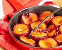Recette De Prunes Pochees Legeres En Sirop De Fruit Recette Recette Prune Recette Compote Prune