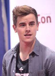 Test pcr 27h sau antigen 24h nu sunt restrictii indiferent de tara de provenienta pentru: Connor Franta Wikipedia