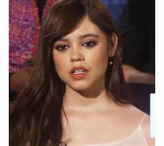 Jenna Ortega Edits: Stunning Moments in Black Dress