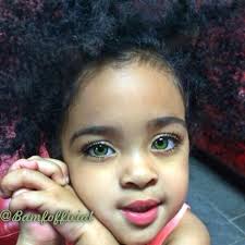 Baby With Green Eyes And Black Hair Pin By Tiffany On Kiddos Beautiful Babies Pretty Baby Beautiful Children