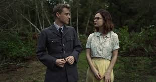 An archaeologist embarks on the historically important excavation of sutton hoo in 1938. All The British Actors In Netflix Movie The Dig Cast