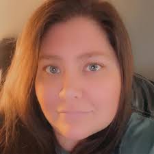 just started ruthless boys 5 warrior fae audible and ewwww I do not like  the change of Elise's voice. ugh why change