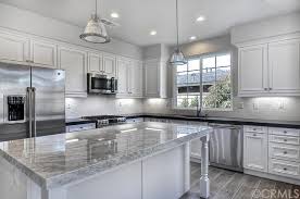 164 Flower St Costa Mesa Ca 92627 4 Beds 3 Baths Home Decor Kitchen Kitchen Design White Kitchen Design