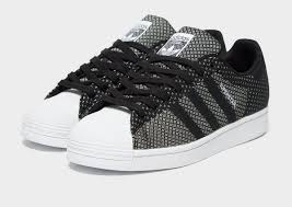 Nicknamed the clamtoe, shelltoe, shell shoes, shell tops, and sea shells. Adidas Superstar Schwarz Jd Sports