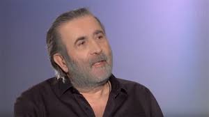 «στην υγειά μας ρε παιδιά» με τον σπύρο παπαδόπουλο κάθε σάββατο στις 21.00. Lakhs Lazopoylos Ta Paidia Den Pane Sta Klamp Gia Na Prostateysoyn Toys Megalyteroys Ki Aytoi Pane Sthn Ekklhsia Xwris Maska Binteo Kontologis