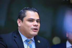 Asamblea Legislativa 🇸🇻 على X: "“Quiero felicitar a los colegas diputados  @EdwinSerpas2021 y @WalterAlemanSV por la iniciativa presentada. Es  importante enfatizar el trato que le estamos dando a nuestros salvadoreños  en el