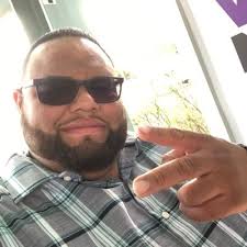 Trisha Legen (@TrishaLegen)