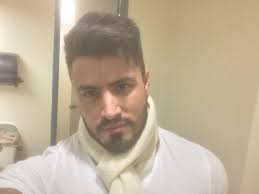 Poderoso Jonny (@PoderosoJonny)