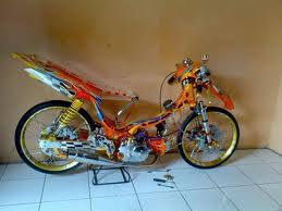 Banyak model modifikasi motor drag yamaha vega r di sini dengan berbagai desain modifikasi dengan model modif drag seperti di bawah, maka motor anda akan tampil lebih keren dan menarik. Modifikasi Motor Drag Vega Blog Otomotif Keren
