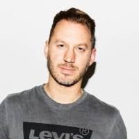 900+ "Manton" profiles