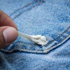 The 10 Best Ways To Get Gum Out Of Things Homemade Stain Removers Gum Remove Gum From Carpet