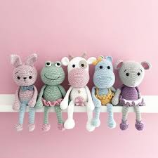 Beyazbegonvil Birbirinden Guzel 17 Amigurumi Modeli Sevimli Tig Isi Amigurumi Modelleri Orme Bebekler