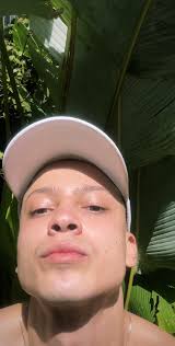 ✨ Ryan Ribeiro ✨ (@rribeiro02)