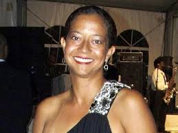 Raising the flag for a powerful PM