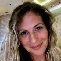 Kristine Fox's Instagram, Twitter & Facebook