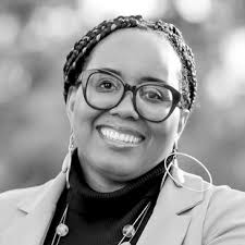 Yvette Pierson's Instagram, Twitter & Facebook