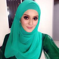 Find nelydia senrose videos, photos, wallpapers, forums, polls. Uqasha Senrose Umur Uqasha Senrose