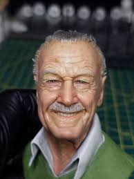 Great job bringing this bust of Stan Lee to life, Artur! It looks so much  like him!