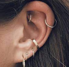 ausrustung ideen fur ohrpiercings fur durchbohrte ohren doppelpiercings und einzigartige ausrustung doppe ohr piercings ideen piercing ideen piercings