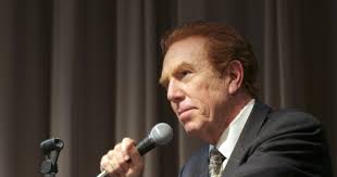 Alan Kalter, David Letterman's longtime 'Late Show' announcer, dead at 78