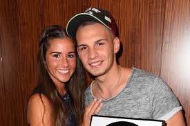Das erste kind von sarah engels (22) und pietro lombardi (22) kam am 19. Sarah Pietro Lombardi Machen Gemeinsame Sache Gala De