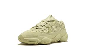 Take note of how the area under the foot arch lifts up off the floor. Adidas Yeezy 500 Super Moon Yellow Db2966 Yeezy 500 Yeezy Adidas Yeezy