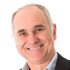 Richard Earle's Instagram, Twitter & Facebook