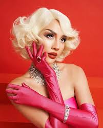 5 Penampilan Anya Geraldine ini bikin pangling hingga disebut mirip Rose  BLACKPINK