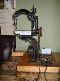 Vintage L Bulasky Model 802 1920 S Hat Making Machine Sewing Machine Repair Sewing Machine Antique Sewing Machines