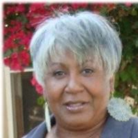 Darlene Hayes's Instagram, Twitter & Facebook