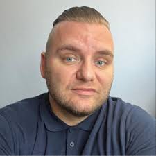 Mitarbeitende von Simpex Hydraulik GmbH