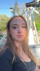 Hallie Ryals's Instagram, Twitter & Facebook