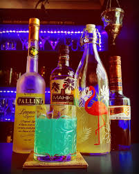 Had This Recipe Saved From Feedcocktails By The G And Tonic For A While Now Finally Got Around To Making The Pineapple I Coconut Rum Blue Curacao White Rum