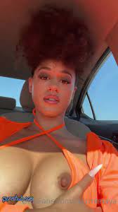 Stormi Maya Naked Nipple Showing Tape Porno - ViralPornhub.com