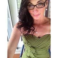 Rachel Donovan's Instagram, Twitter & Facebook