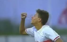 Lanzada el 21 de septiembre de 1996. Augusto Galvan Najnovije I Najcitanije Vijesti Index Hr
