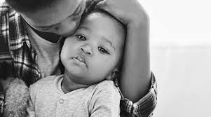 Bacterial pneumonia also causes fluid in the lungs, which generally makes it harder to breathe, and this certainly does not help with back pain, as you use a person with pneumonia usually begins to improve after three to five days of antibiotic treatment. Pneumonia In Kids Toddlers