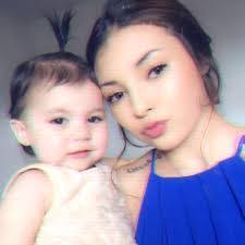 Angela Waycaster's Instagram, Twitter & Facebook