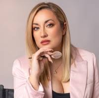 70+ "Paz Y" profiles