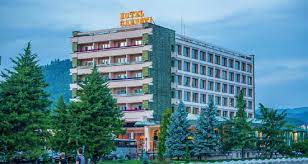 Din primele informaţii se pare că o persoană este încarcerată. Hotel Carpati Baia Mare Aktualisierte Preise Fur 2021