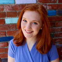 Jennifer Dignam's Instagram, Twitter & Facebook