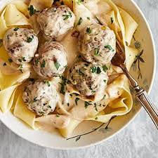 Swedish Meatballs With Cream Of Mushroom Soup Recipe Yummly Recipe Campbells Soup Recipes Mushroom Soup Recipes Easy Mushroom Soup