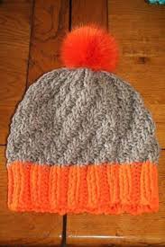 Bonnet A Pompom Taille 55 58cm La Cuisine Et Les Voyages De Pripri Tuto Bonnet Tricot Tricot Et Crochet Et Bonnet Crochet
