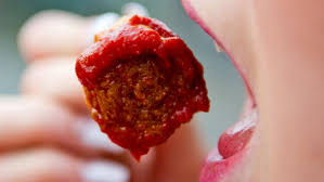 Einfach panieren ist die beste art, seinen einzigartigen, süchtig machenden geschmack zu genießen. Die Sieben Ekligsten Kochrezepte Currywurst Kuchen An Leberwurst Sosse N Tv De