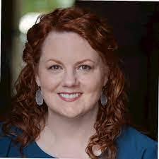 Leanna Morse's Instagram, Twitter & Facebook