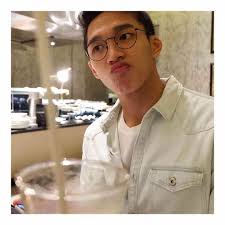 Jonatan christie terjun ke dunia atlet bulu tangkis dan mulai populer dalam karirnya dari tahun 2013 lalu yang tepatnya di bulan juli. Biodata Jonatan Christie Lengkap Agama Foto Terbaru Nama Pacar Dan Akun Instagram Asli