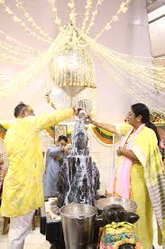 दिल्ली की समृद्धि, सुख और शांति के लिए मुख्यमंत्री रेखा गुप्ता ने किया  रुद्राभिषेक - DelhiCivicAlerts