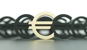 EUR/USD Pullback Deepens – All Eyes on This Make-or-Break Support